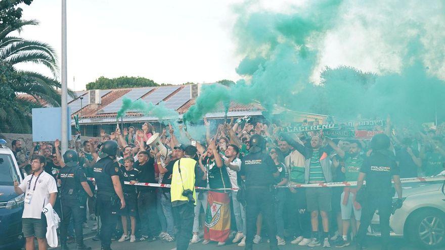 Primera Federación Cacereña 12-0: Continúa la fiesta en Príncipe Felipefutbol