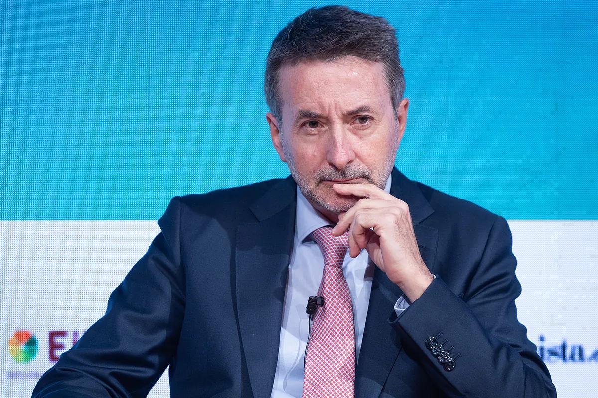 Repsol is mulling an upside mega-merger with APA to take on Wall Street.Energy